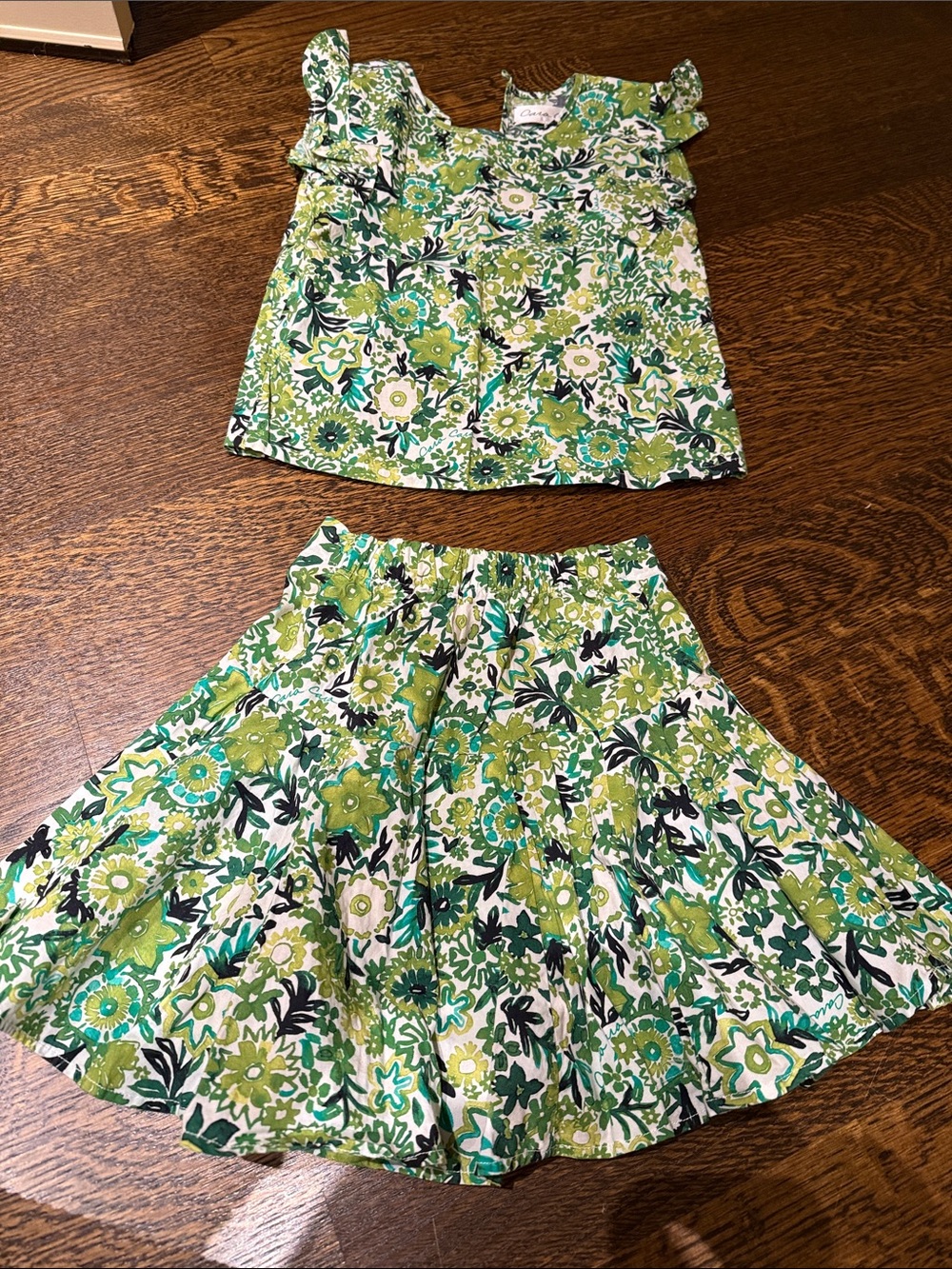 Cara Cara Green Floral Two-Piece Skirt Set